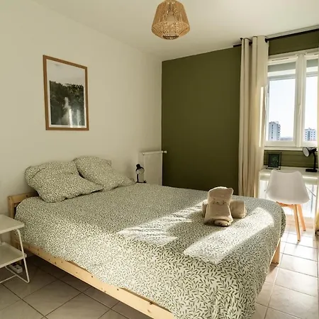 L'elegant - Parking - Metro *